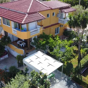 Golden Appartement Ksamil